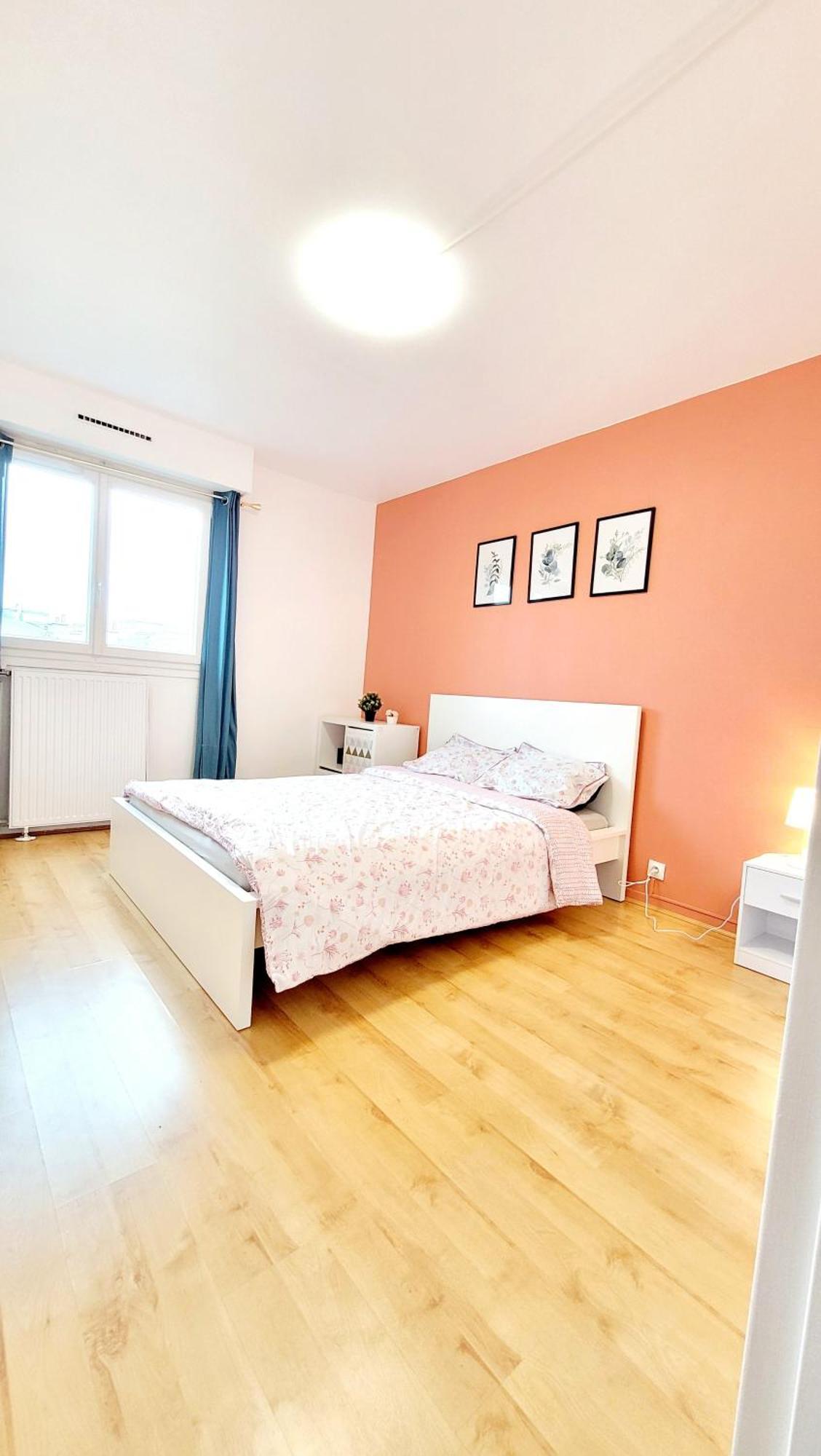 Appartement De 3 Chambres إيفري سور سين المظهر الخارجي الصورة